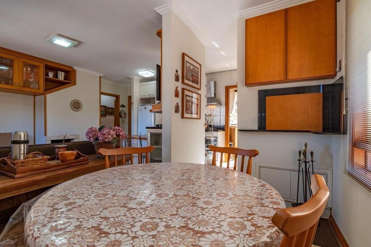 Rosa Edificio Di Trevi Lejlighed Gramado Eksteriør billede